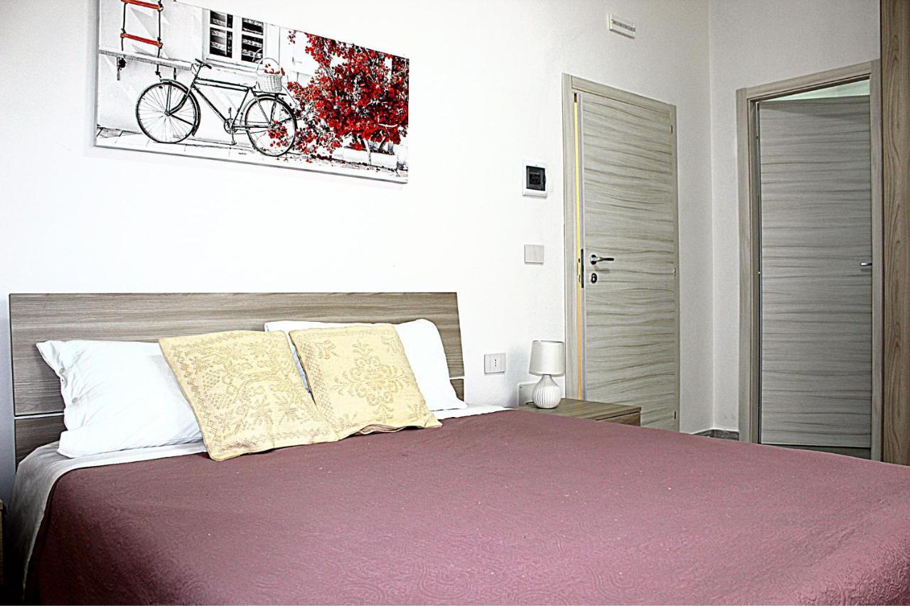 Hotel La Casa Di Francesco Putifigari Exteriér fotografie